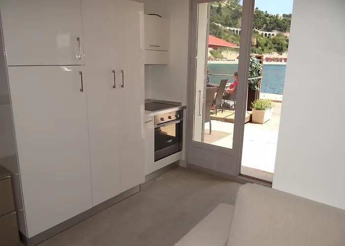 Les Pieds Dans L\' eau NOUVEAU REFAIT À NEUF COMPLETE RENOVATION